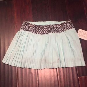 Lululemon pleat to street skirt, size 4 NWT